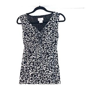 Motherhood Maternity V-neck Top, size: M